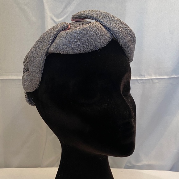 Vintage Accessories - Vintage 1940s/50s Women's Silver Textured Knit Hat Cap Beret Straw, Karen Design